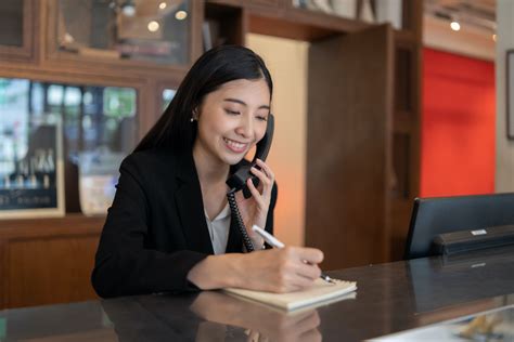 Front desk worker jobs. Things To Know About Front desk worker jobs. 